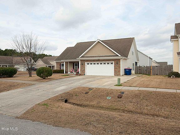 2nd image of 301 Elk Court