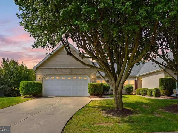 107 Bayberry Ct, Stephens City, VA 22655