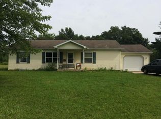 5755 Buffalo Rd, Buchanan, MI 49107