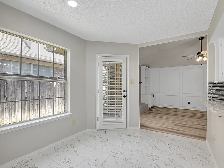 717 Marble Canyon Cir — Photo 23