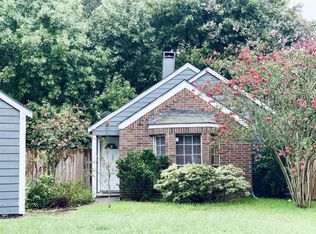 108 W High Oaks Cir, Spring, TX 77380