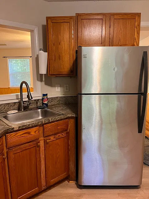3 bed, 1151 sqft, $1,850 — Photo 3