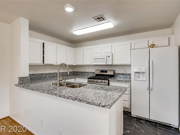 3rd image of 8452 Boseck Dr Unit 246