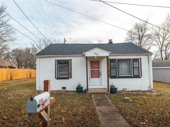 410 N Bourbeuse St, Saint James, MO 65559