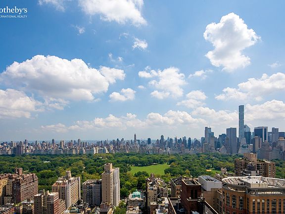 4th image of 101 W 67th St APT 46B