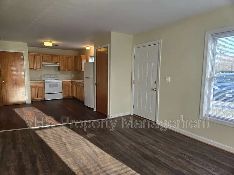 510 Sperryville Pike — Photo 9