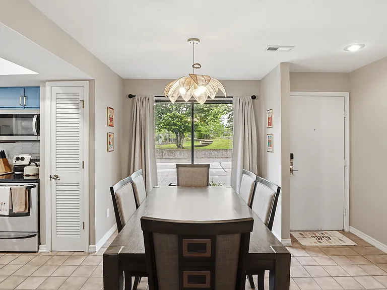 26 W Casa Del Rio Dr #2D — Photo 8