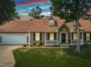 105 Irvine Ct, Coxs Creek, KY 40013