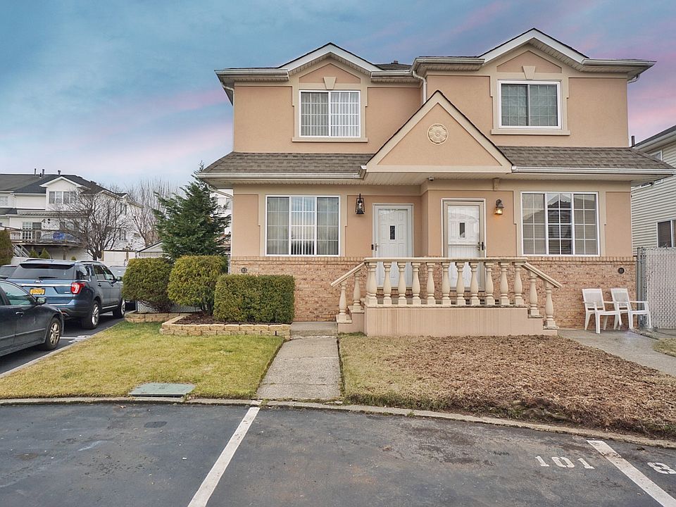 1st image of 83 Salamander Ct