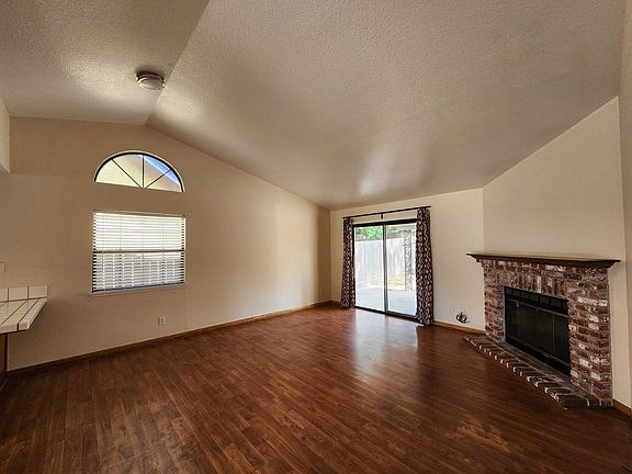 2nd image of 6200 Pine Vista Way