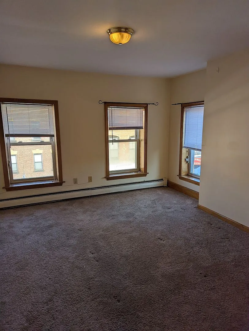 310-316 Cambridge Street — Photo 2