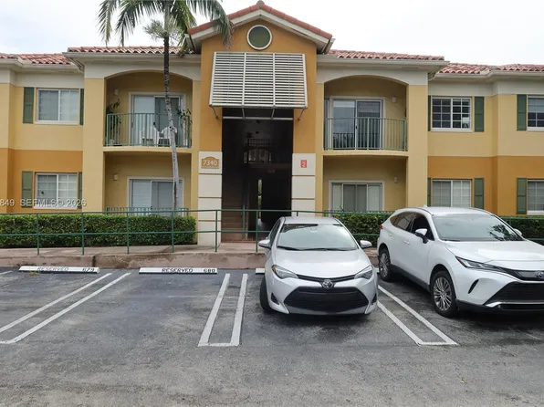 7340 NW 114th Ave APT 102, Doral, FL 33178
