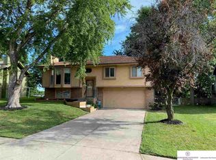 12924 Laurel Ave, Omaha, NE 68164