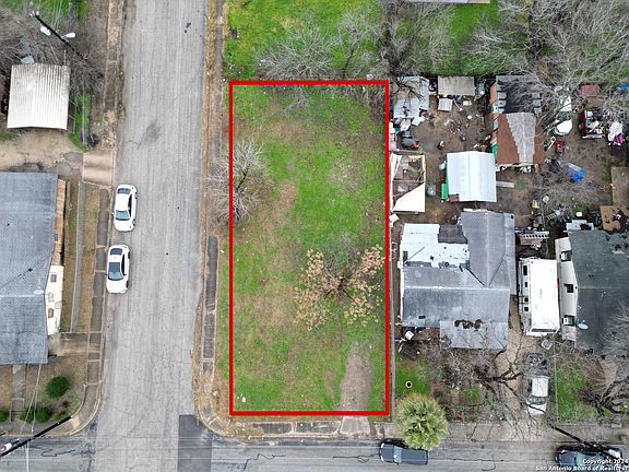 5th image of 594 Lincolnshire Dr