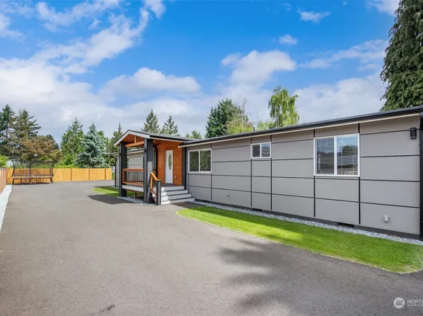 102 1/2 5th Avenue SW, Pacific, WA 98047