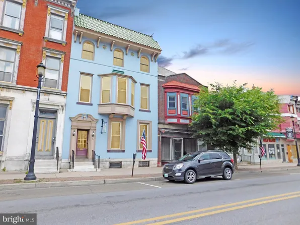 131 W Broad St, Tamaqua, PA 18252