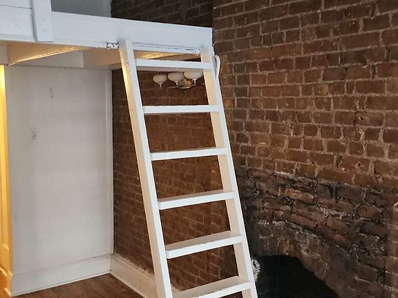 2nd image of 339 E 85th St APT 1D