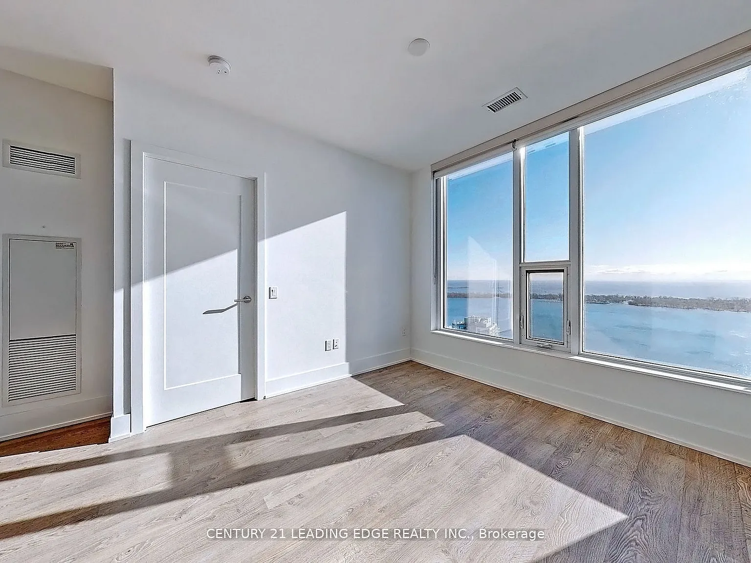 1 bed, $2,700 — Photo 4