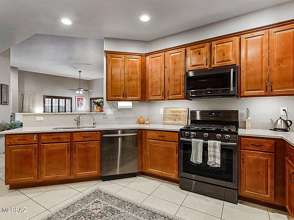 4th image of 9451 E Lanterra Ct