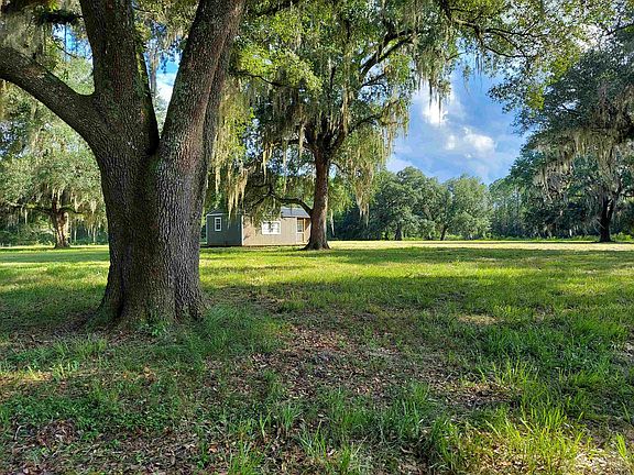 5th image of 155 Lost Creek Ln