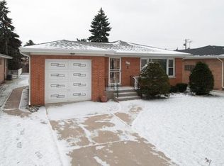 8532 N Ozark Ave, Niles, IL 60714