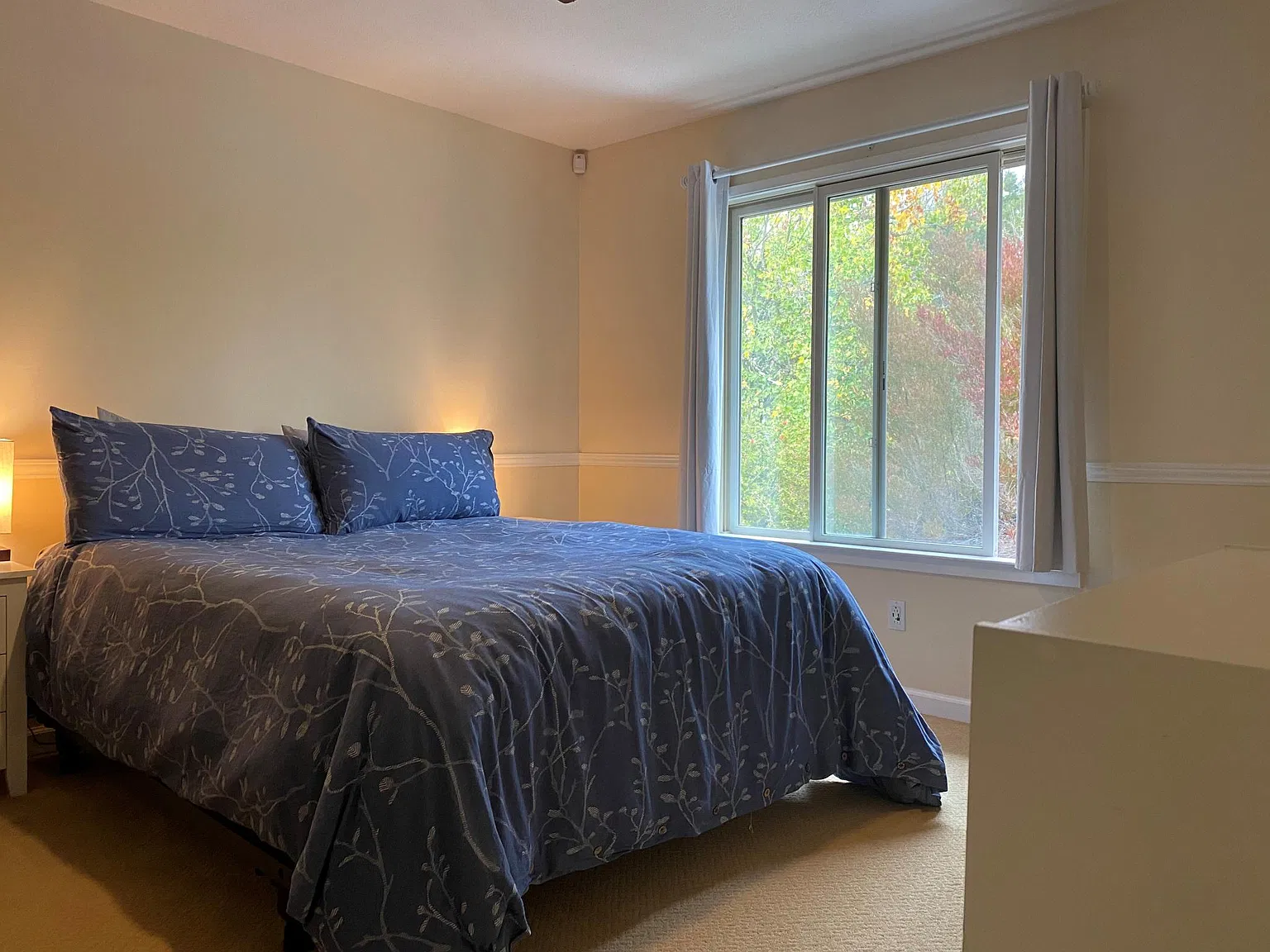 3 bed, 2.5 bath, 1491 sqft, $4,000 — Photo 4