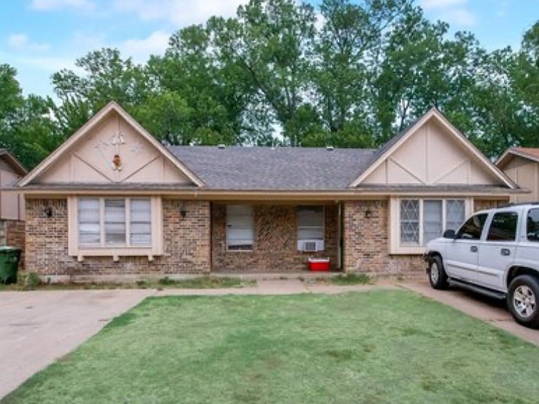 1st image of 421 Matt Ln