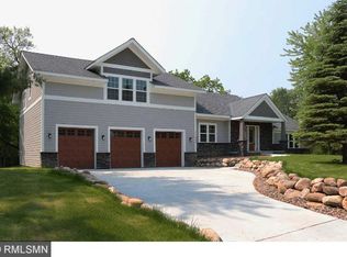 11609 Ridgemount Ave W, Minnetonka, MN 55305