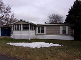 286 Skyview Dr, Arcade, NY 14009