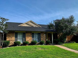 9305 Grant Dr, Rowlett, TX 75088