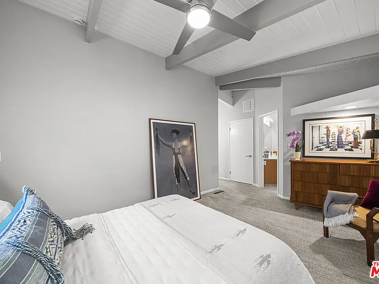 4620 Balboa Ave — Photo 11