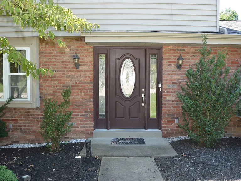 117 Huron Dr — Photo 28