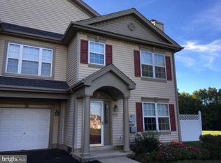 108 Monarch Ct #302, Warminster, PA 18974
