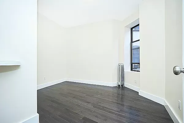 Rented by Shamco Management Corp | media 18