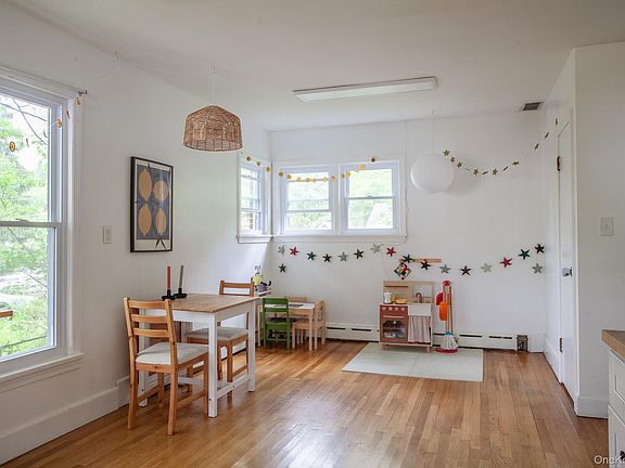 5th image of 40 Jefferson Avenue
