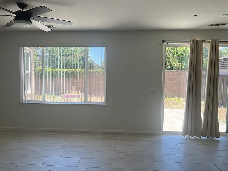 7831 Messara Way — Photo 15