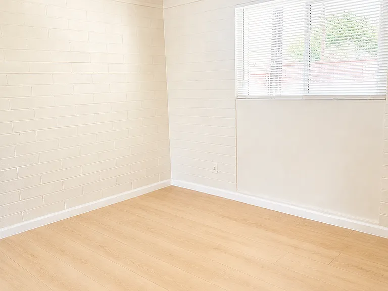 854 W Milling St — Photo 8