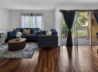 Paseo Real Condo, Miami, FL 33183