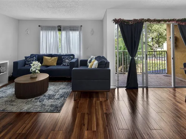 6205 Kendale Lakes Cir #279, Miami, FL 33183