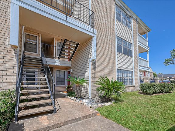 4th image of 2750 Holly Hall St APT 1805