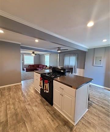 2nd image of 2745 S 49th St