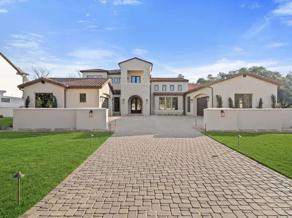 240 La Serena Loop, Horseshoe Bay, TX 78657