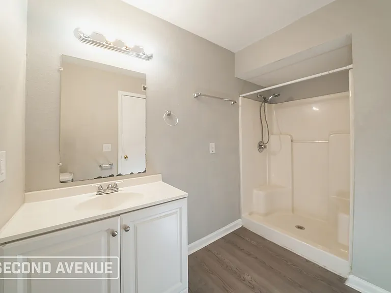 635 Meridian Ave — Photo 11