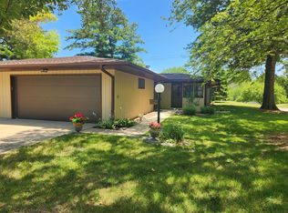 3354 Hanover Ct, Iowa City, IA 52245