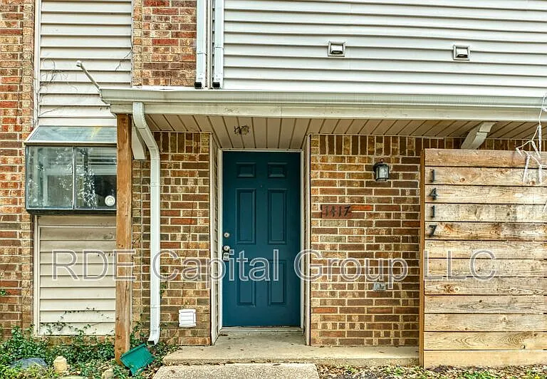 1423 Weiler Blvd — Photo 2