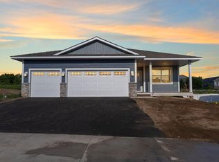 13390 Cadogan Way, Rosemount, MN 55068