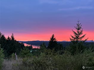 51 NE Daybreak Dr, Belfair, WA