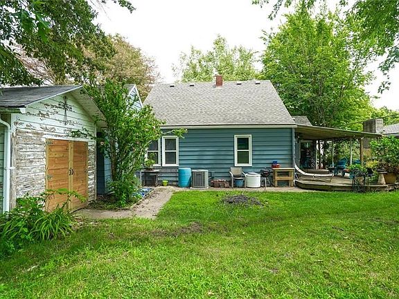 4th image of 5406 Newton St