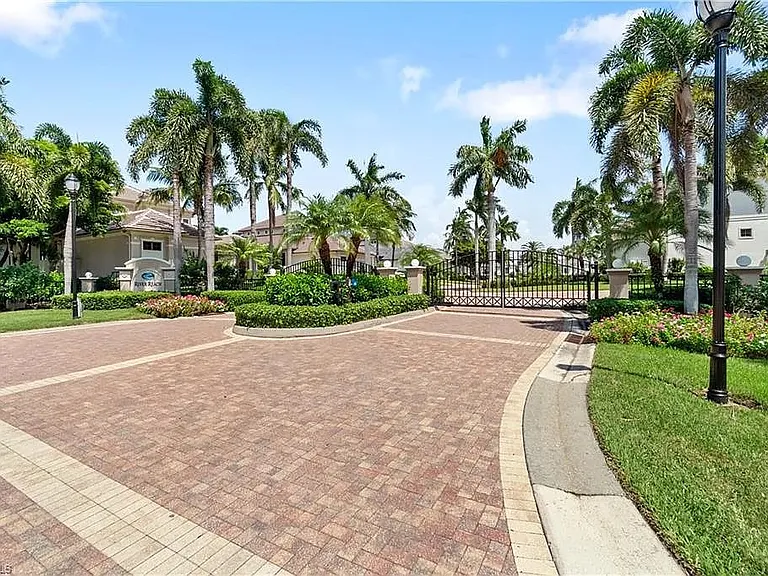 27556 River Reach Dr — Photo 13