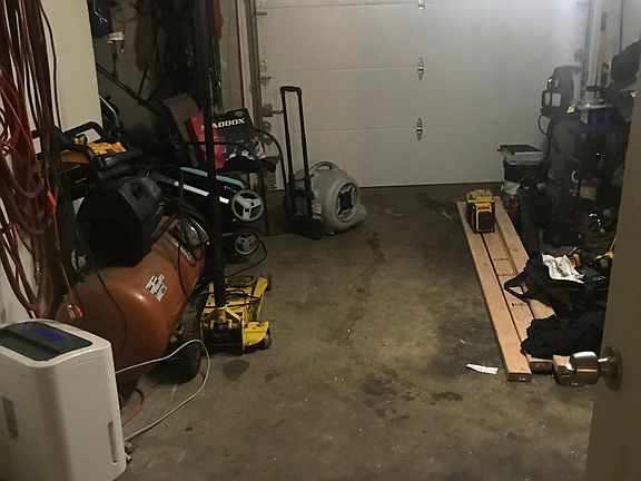 5th image of 3378 Hanna Ave